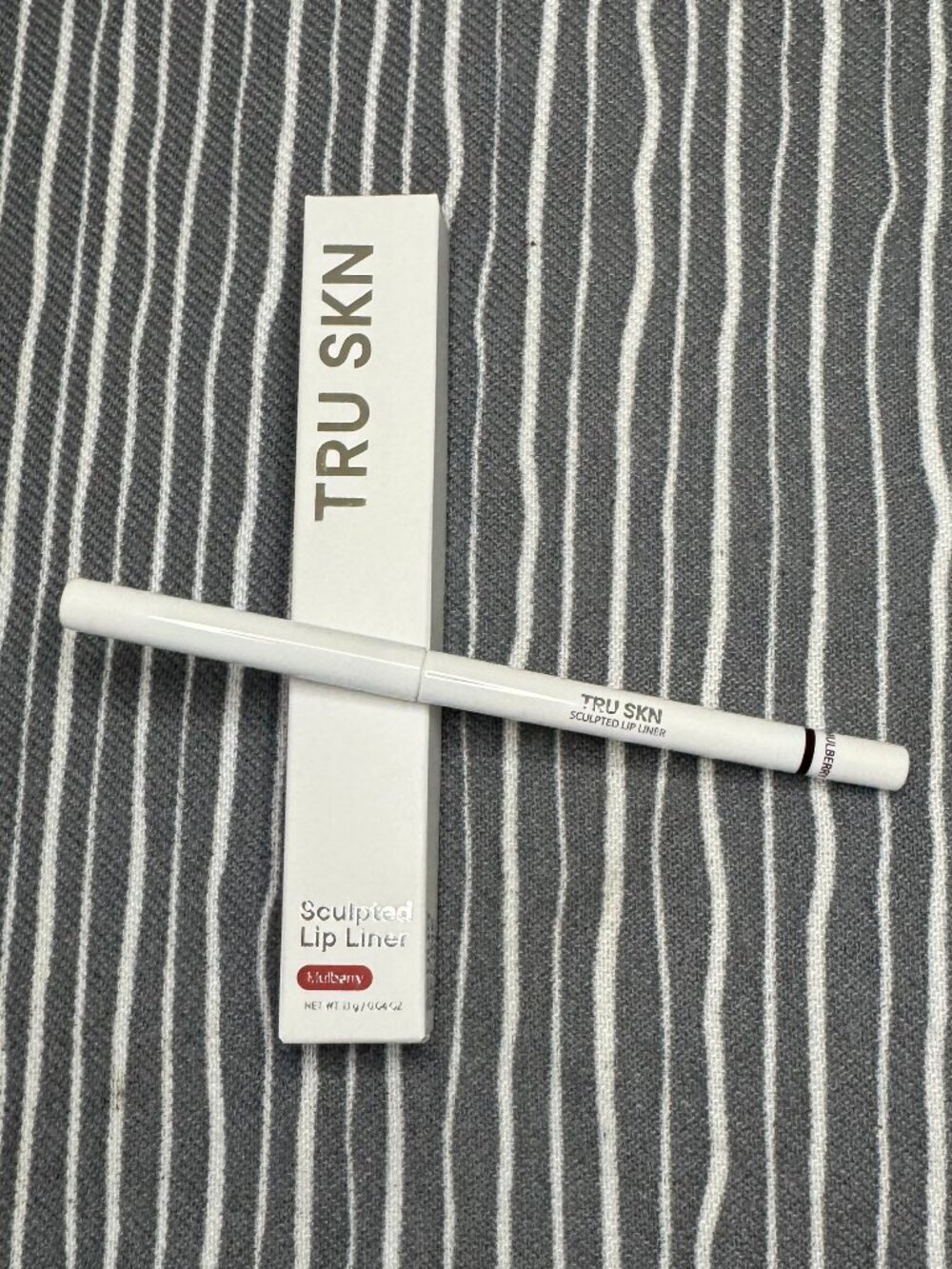 Tru Skin Sculpted Lip Liner Pencil, Mulberry Sculpt, Full Size